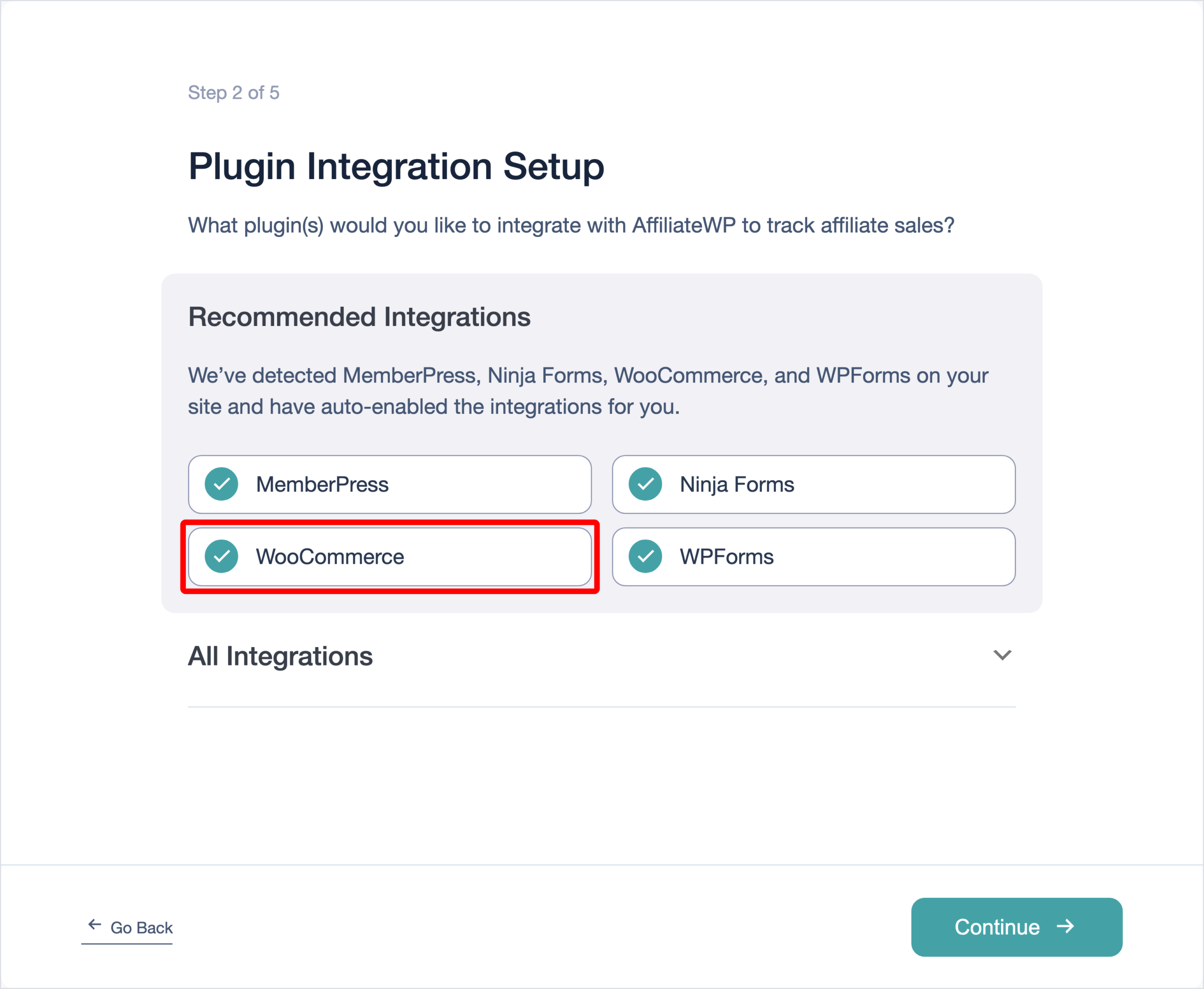 Asistente de configuración de AffiliateWP, Paso 2 de 5, Configuración de integración de plugins, con WooCommerce entre las integraciones detectadas y activada